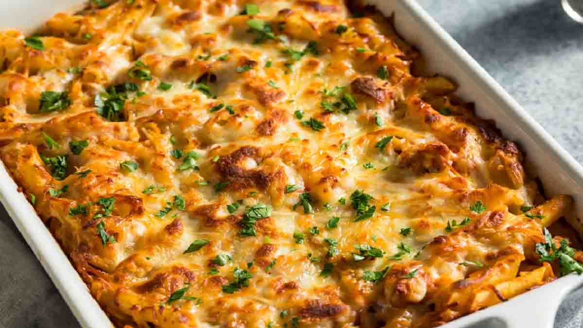 Gratin de pâtes à la sicilienne: un plat succulent et alléchant pour le dîner