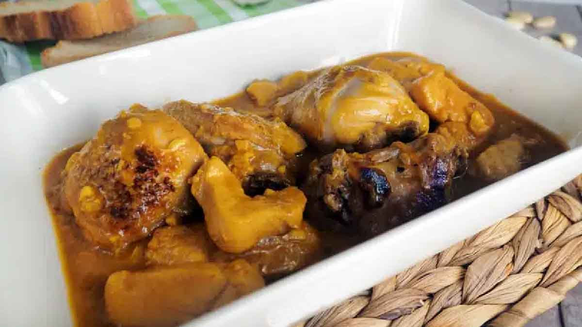 Poulet à la sauce à l’ail et aux amandes: un plat succulent et riche en saveur