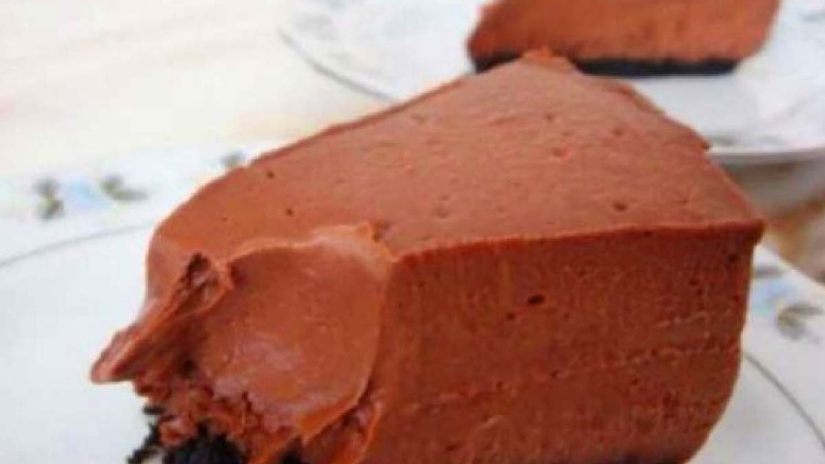 Gâteau mousse au chocolat: délicat, léger et super savoureux