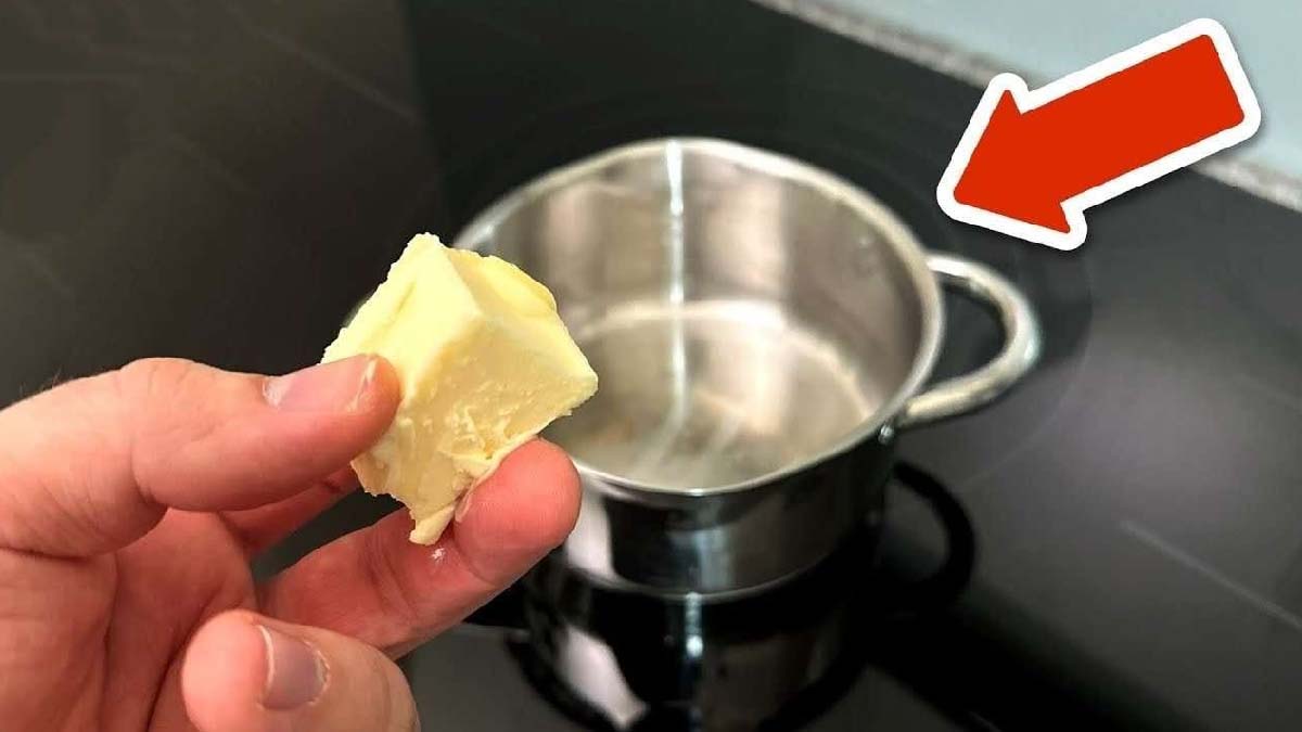 Pourquoi les chefs cuisiniers frottent un morceau de beurre sur le bord de la marmite ?