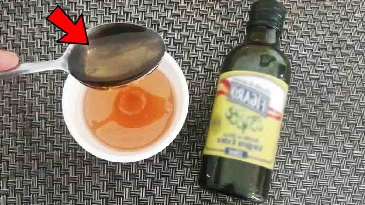 De l’huile d’olive et du miel donnera un produit aux multiples vertus : un mélange qui vous rendra accro