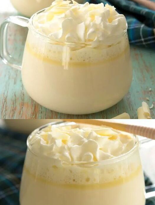 Délice glacé au chocolat blanc irrésistible