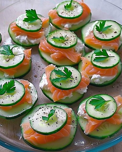 Délicieux bouchées saumon-concombre ultra gourmandes