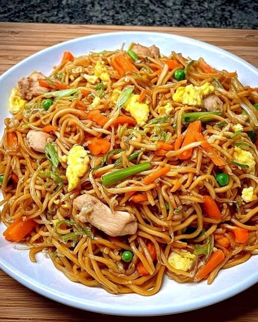 Nouilles sautées délicieuses, à dévorer tous les jours !