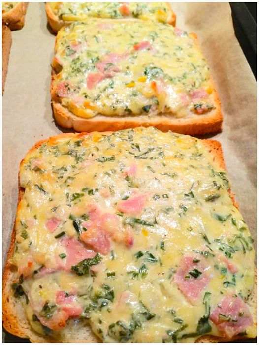 Tarte flambée toast au fromage fondant